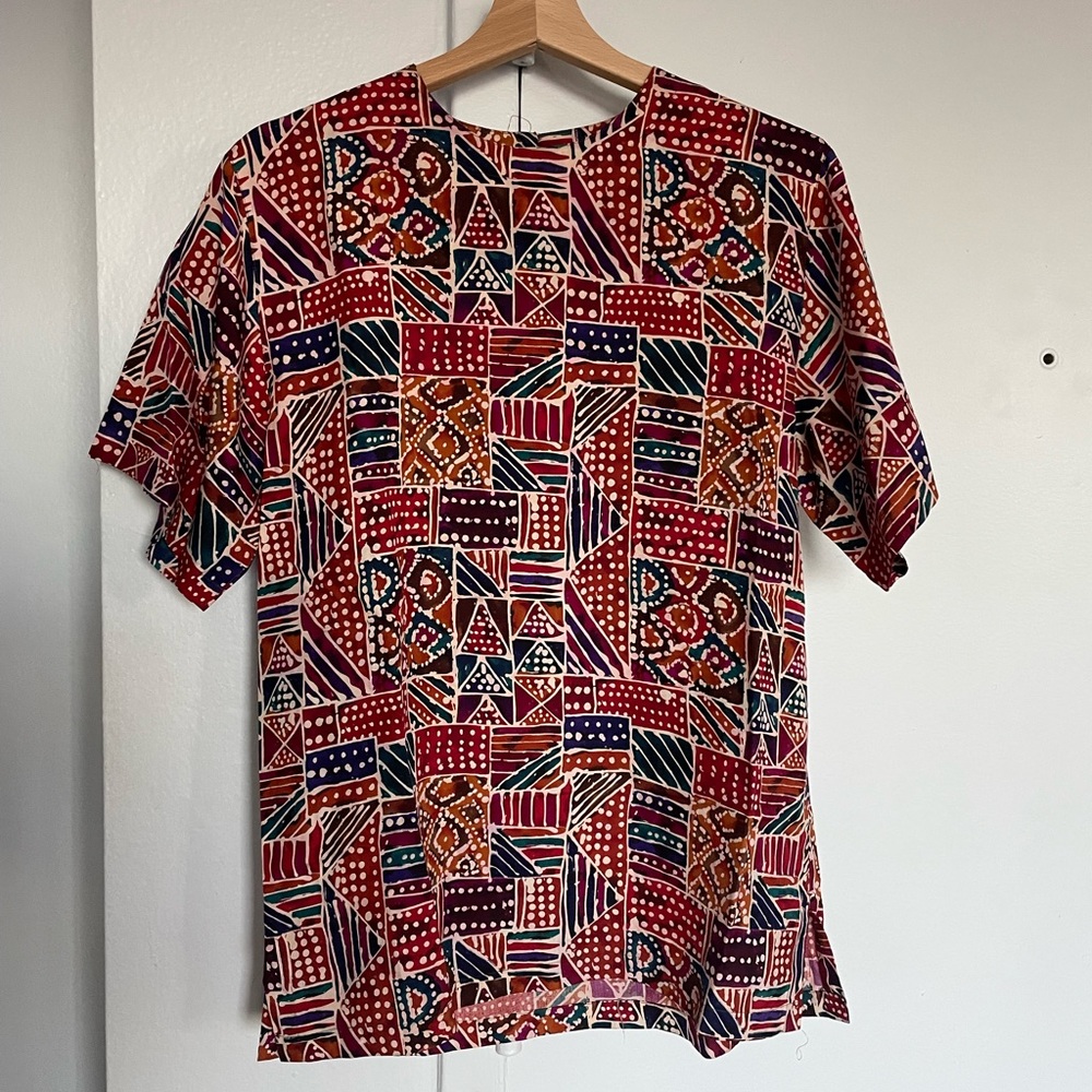 100% Silk Patterened shirt